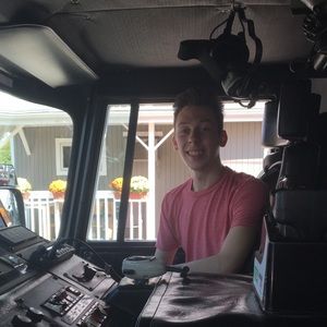 Meet your Posher, Tim